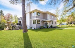 225 26th Ave E, Duluth, MN 55812