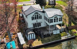 2662 Lakeside Drive, Stanton, MI 48888