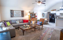206 W Oak, Olney, TX 76374