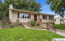 5062 S 160th Circle, Omaha, NE 68135