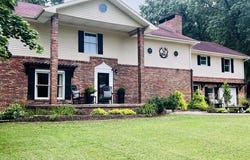 18610 M 86, Three Rivers, MI 49093