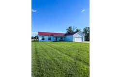 866 State Highway Dd, Marshfield, MO 65706