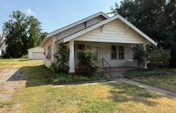 1005 Center St, Alva, OK 73717