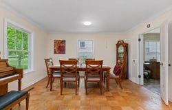 214 Washington Circle, Lake Forest, IL 60045