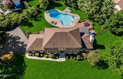 1 Cook Place, Middletown, NJ 07748