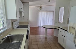 30 Horseshoe Falls Dr, Ormond Beach, FL 32174