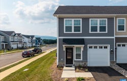 301 RIDGELINE DR, WAYNESBORO, VA 22980