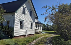 271 Oxbow Road, Palmyra, ME 04965
