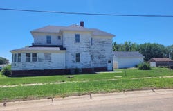 301 14th Avenue, Franklin, NE 68939