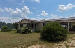 270 Parker Ln, Uriah, AL 36480