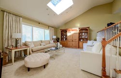 6 Geoffrey Lane, Hewlett, NY 11557