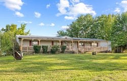 3225 Fairview Road, Chadwick, MO 65629
