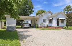525 E 2nd Street, Washington, NC 27889