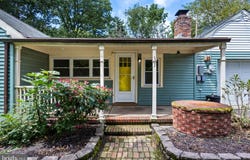 33 OREGON Avenue, MOUNT LAUREL, NJ 08054