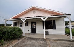 711 Memorial Blvd., Picayune, MS 39466