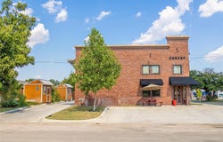 301 E Brown Street, San Saba, TX 76877
