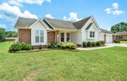 310 N 28th ST, Ozark, AR 72949