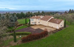 8580 SE HILLVIEW Dr, Amity, OR 97101