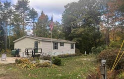 131 Upper Oxbow Road, New Hampton, NH 03256