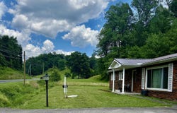5374 State Route 141, Ironton, OH 45638