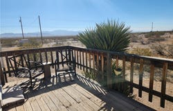 709 S Estrella Road, Golden Valley, AZ 86413