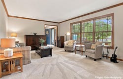 2312 N Long Lane, McHenry, IL 60051