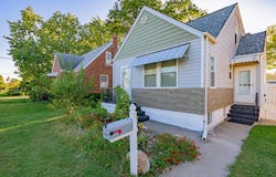7446 Monroe Avenue, Hammond, IN 46324