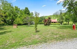 300 Bugle Boy Dr, Cullowhee, NC 28723