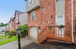 149 Villa Dr, Pittsburgh, PA 15214