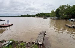 62 Dewing Drive, Edwards, MO 65326