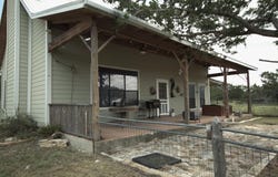 51 Deadend Rd, Mountain Home, TX 78058