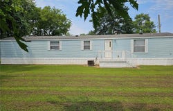 702 E Feifer, Sparta, IL 62286