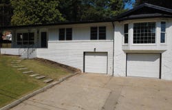 1416 29TH Ave, Hueytown, AL 35023