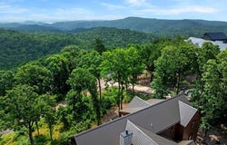670 MOONSHINER SPRINGS Trail, Broken Bow, OK 74728