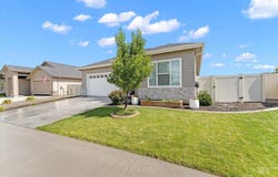 770 E Bouquet Ct, Kuna, ID 83634