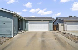 15935 Spring Oaks Rd, El Cajon, CA 92021