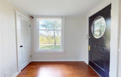 218 Bentleyville Road, Chagrin Falls, OH 44022