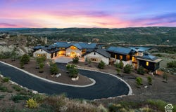 8988 N SLEEPING ROCK Cir, Kamas, UT 84036