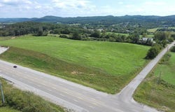 Cross Valley Rd, LaFollette, TN 37766