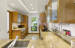 100 Ridge Rd, Lahaina, HI 96761