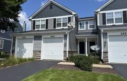 2461 Oneida Lane, Naperville, IL 60563