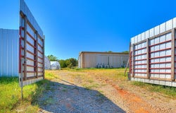 1201 E 15th Street, Chandler, OK 74834