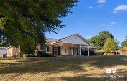 76 Hillcrest Drive, Monroeville, AL 36460
