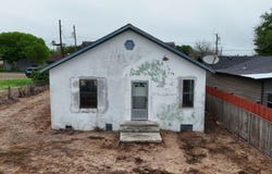607 E North Street, Hebbronville, TX 78361