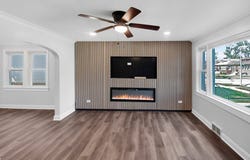 605 E 88th Place, Chicago, IL 60619