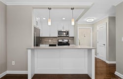 152 B N Broadway, White Plains, NY 10603