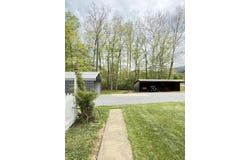6318 Jackson River Rd, Hot Springs, VA 24445