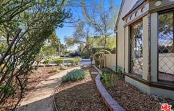1017 N Howard St, Glendale, CA 91207