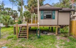 433 SE Granger Dr, Steinhatchee, FL 32359