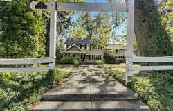 1610 CAL YOUNG Rd, Eugene, OR 97401
